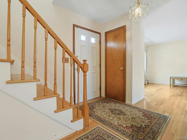 186 Rutledge Avenue, Hawthorne NY 10532