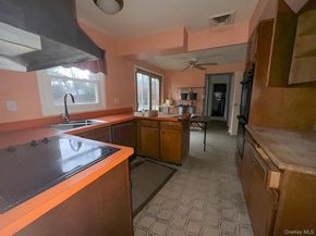 26 Malvern Lane, Stony Brook NY 11790
