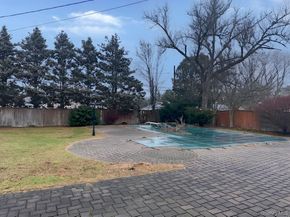 26 Malvern Lane, Stony Brook NY 11790