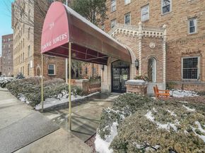 219 Bronx River Road 4N, Yonkers NY 10704