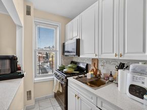 219 Bronx River Road 4N, Yonkers NY 10704