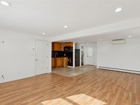 4274 Broadway, Island Park NY 11558