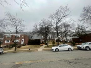 224-04 Manor Road Lower Level First Foor, Queens Village NY 11427