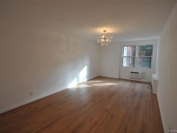 329 Palmer Terrace 1B, Mamaroneck NY 10543