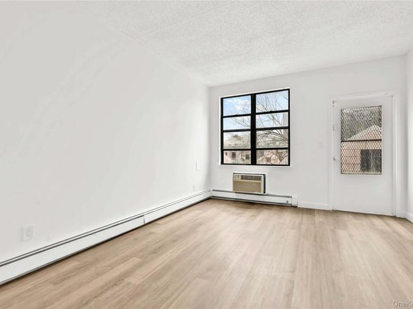 749 Saint Anns Avenue 50D, Bronx NY 10456