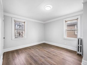 19125 115th Road, Saint Albans NY 11412