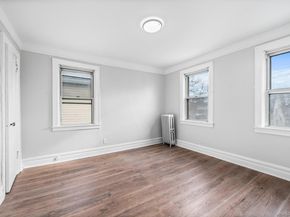 19125 115th Road, Saint Albans NY 11412