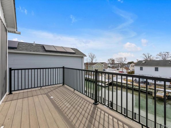 3894 Sands Lane, Seaford NY 11783