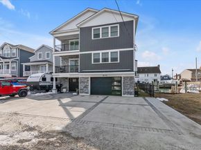 3894 Sands Lane, Seaford NY 11783