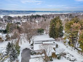 132 Ridgecrest Road, Briarcliff Manor NY 10510
