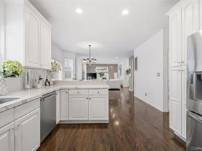 24 Ridge Court, Hauppauge NY 11788
