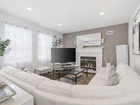 24 Ridge Court, Hauppauge NY 11788