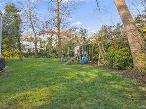 61 Squirrel Hill Road, East Hills NY 11577