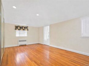 61 Squirrel Hill Road, East Hills NY 11577