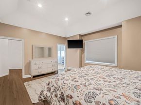 48A Middle Island Avenue, Medford NY 11763