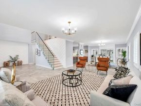 185 9th Street, Hicksville NY 11801