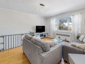 198-18 Pompeii Avenue 2, Hollis NY 11423