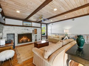 205 Oak Neck Lane, West Islip NY 11795