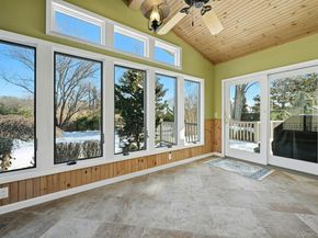 205 Oak Neck Lane, West Islip NY 11795