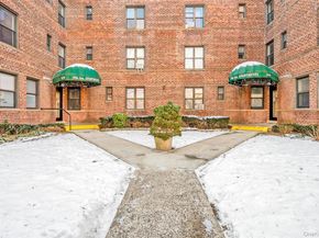 52-18 39th Avenue 3C, Woodside NY 11377