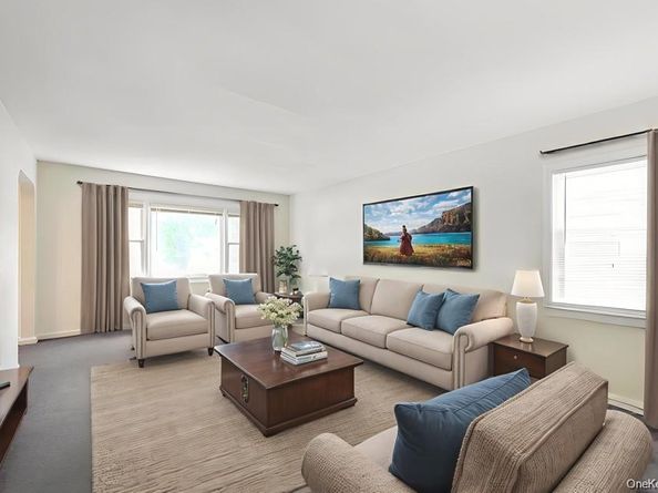 80-15A 168th Street, Flushing NY 11432