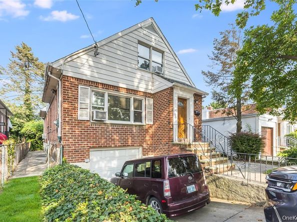 80-15A 168th Street, Jamaica Estates NY 11432