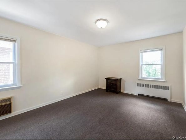 80-15A 168th Street, Jamaica Estates NY 11432