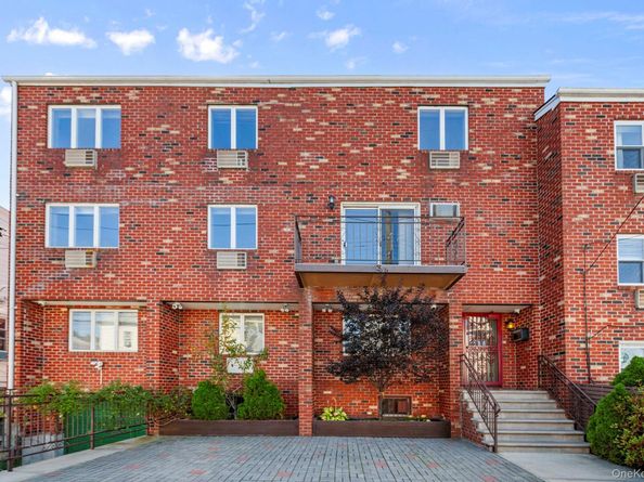 12208 23rd Avenue, College Point NY 11356