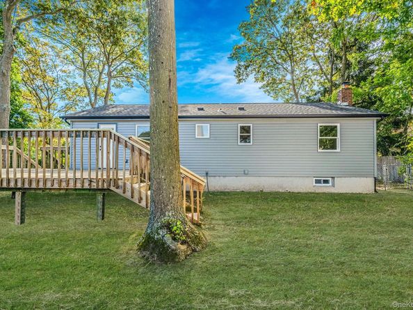 45 Arrowhead Drive, Shirley NY 11967