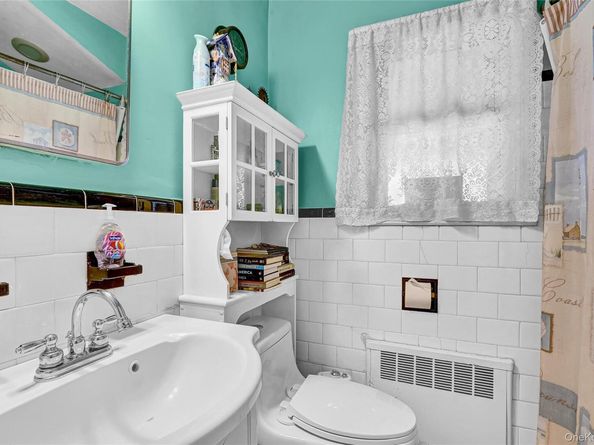 1073 Thomas Avenue, Baldwin NY 11510