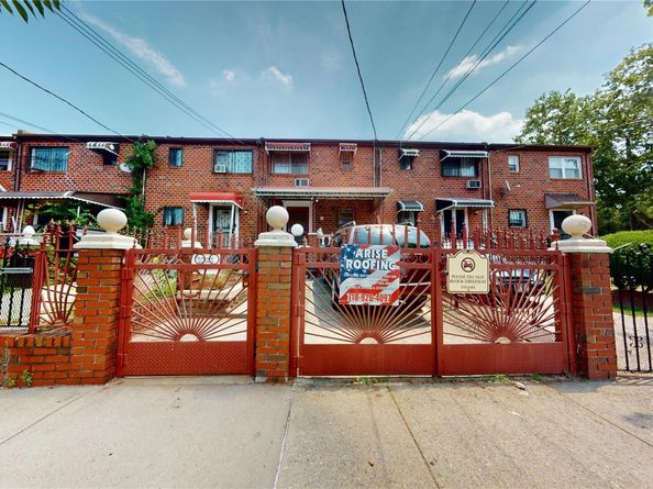 219 Berriman Street, Brooklyn NY 11208