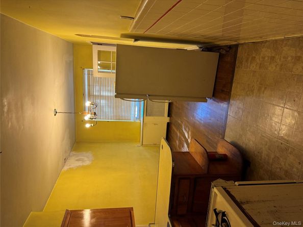 1955 Haviland Avenue, Bronx NY 10472