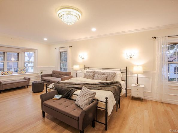 251 E Grand St, Mount Vernon NY 10552