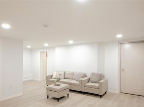 251 E Grand St, Mount Vernon NY 10552