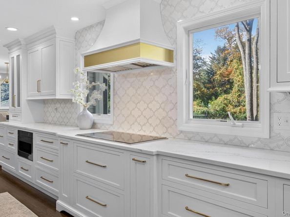 375 Vanderbilt Parkway, Dix Hills NY 11746