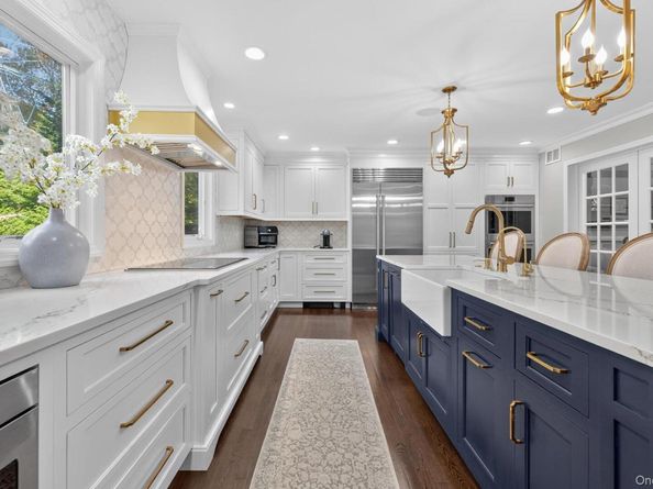 375 Vanderbilt Parkway, Dix Hills NY 11746