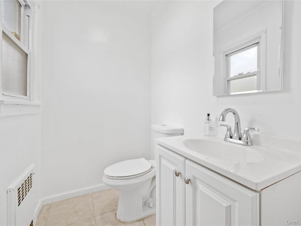 28 Elizabeth Avenue, Hempstead NY 11550