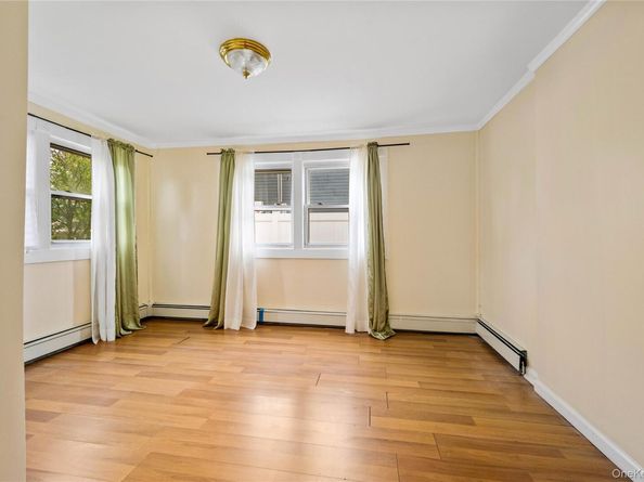 28 Elizabeth Avenue, Hempstead NY 11550