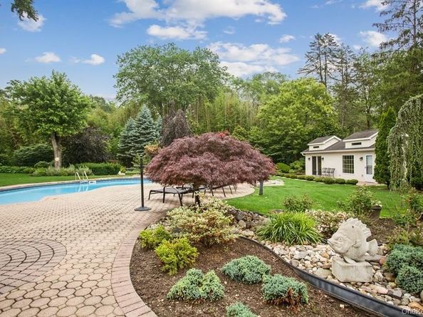 45 Westcliff Drive, Dix Hills NY 11746