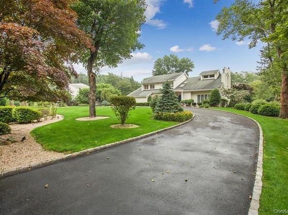 45 Westcliff Drive, Dix Hills NY 11746