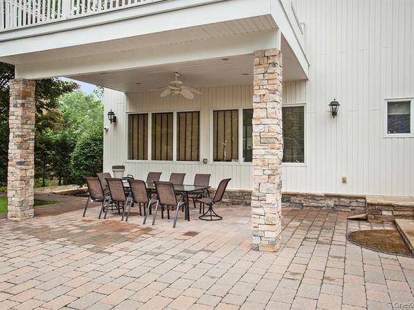 45 Westcliff Drive, Dix Hills NY 11746