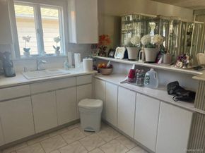 89-08 164 Avenue, Howard Beach NY 11414