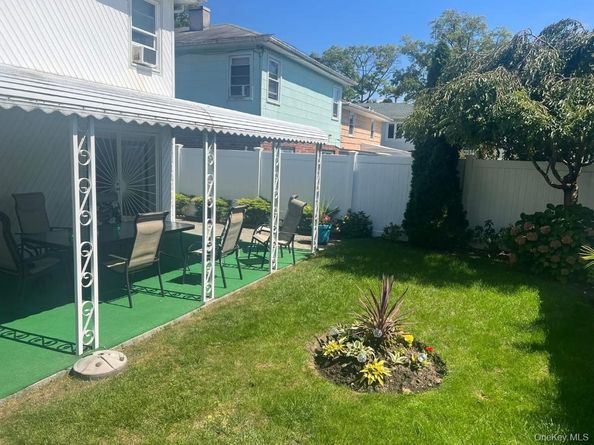 89-08 164 Avenue, Howard Beach NY 11414