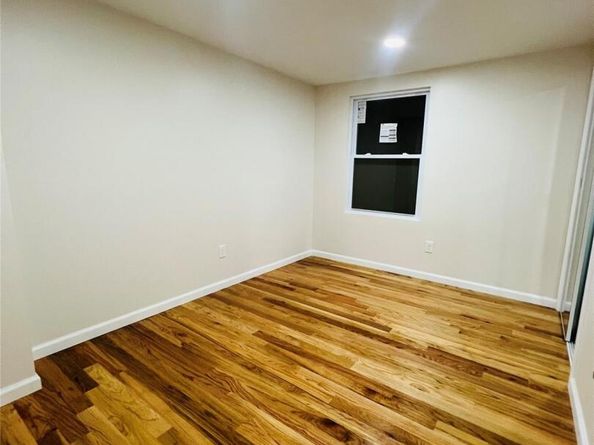 107 Sequoia Drive, Coram NY 11727