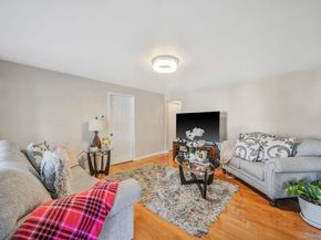 3 Fort Hill Road, Hampton Bays NY 11946