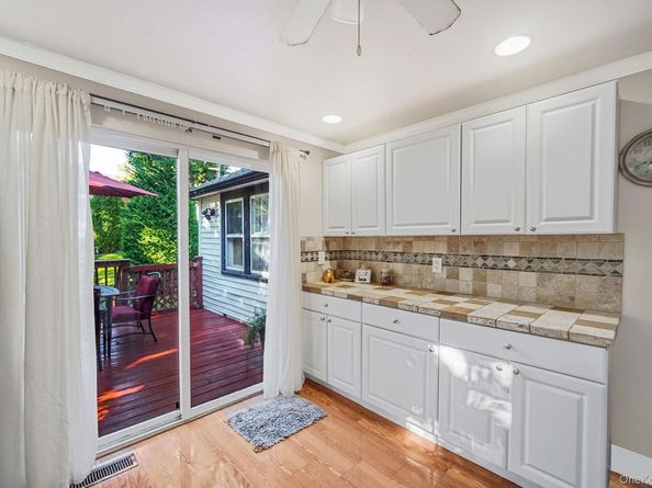 3 Fort Hill Road, Hampton Bays NY 11946