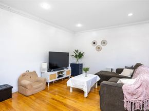 150-15 72 Rd 5F, Flushing NY 11367