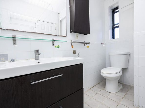 150-15 72 Rd 5F, Flushing NY 11367