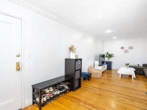 150-15 72 Rd 5F, Flushing NY 11367