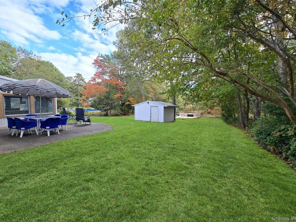 50 Hawthorne Street, Selden NY 11784
